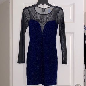 Long-sleeve bodycon minidress